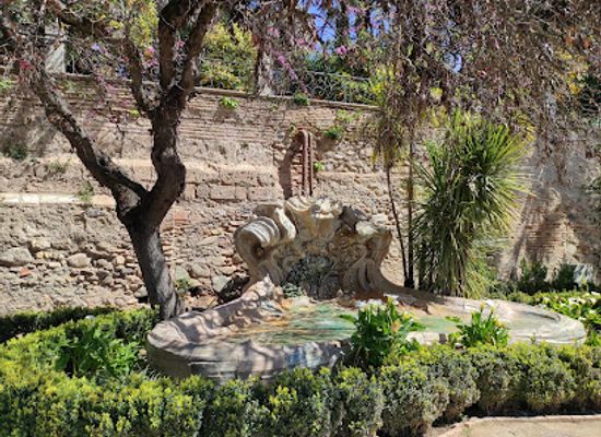 spain/granada/realejo-san-matias/attraction/carmen-de-los-martires
