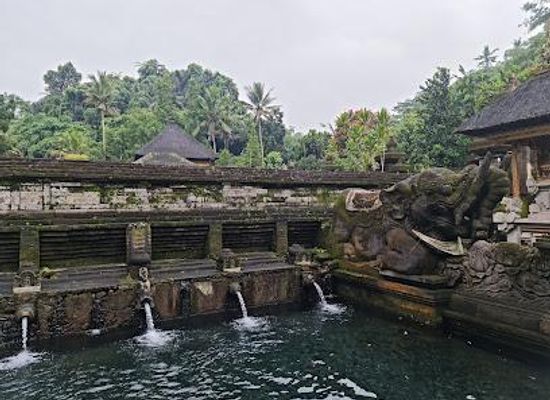 indonesia/bali/attraction/pura-tirta-empul
