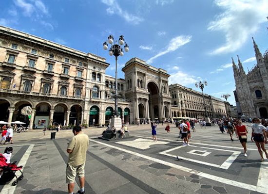 italy/milan/brera/attraction/cathedral-square