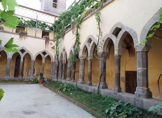 italy/positano/attraction/chiostro-di-san-francesco