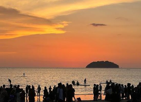 malaysia/kota-kinabalu/attraction/tanjung-aru-beach