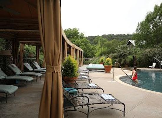 texas/austin/attraction/lakehouse-spa