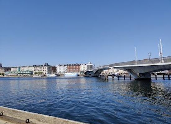 denmark/helsingor/landmark/inderhavnsbroen