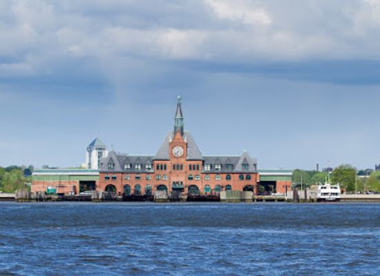 new-jersey/jersey-city/attraction/central-railroad-of-new-jersey-terminal