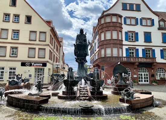 germany/palatinate/attraction/kaiserbrunnen