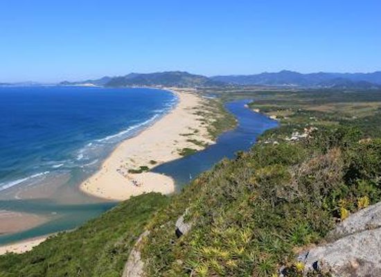 brazil/florianopolis/attraction/guarda-do-embau-beach