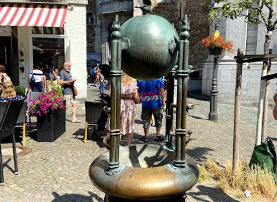 germany/aachen/attraction/mechanical-water-sculpture