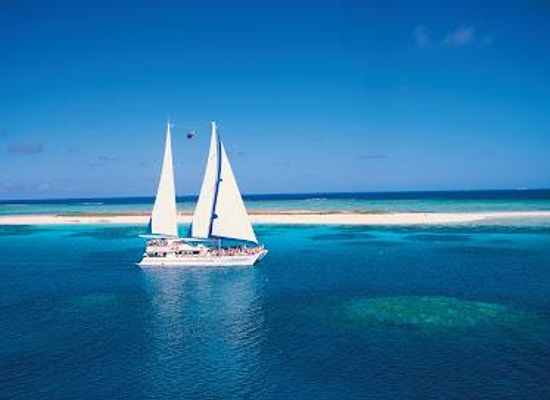 australia/cairns/attraction/ocean-spirit-cruises