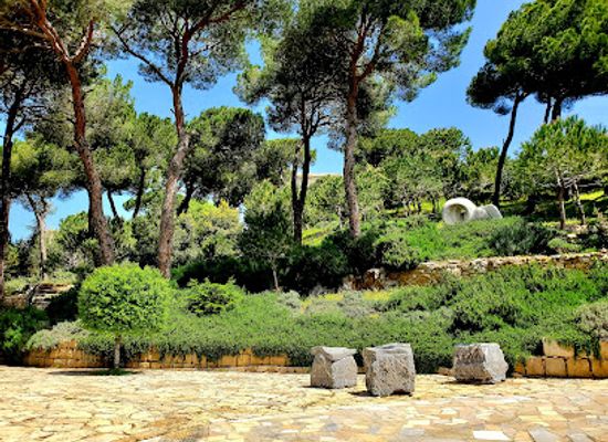 lebanon/aley/attraction/aref-rayess-garden
