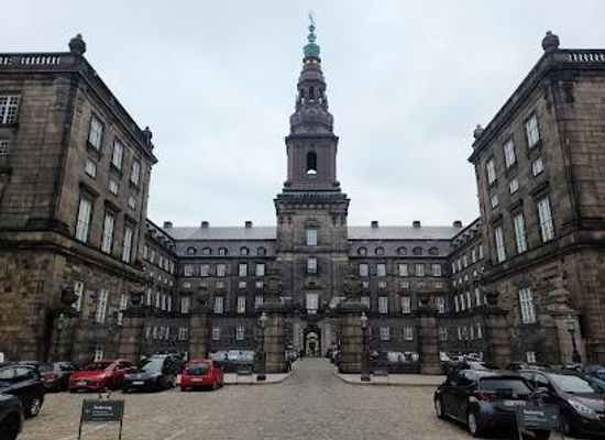 denmark/koge/attraction/christiansborg-palace