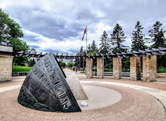 canada/winnipeg/osborne-village/attraction/winnipeg-sign