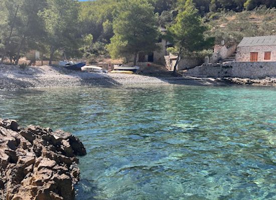 croatia/hvar-island/attraction/jagodna-bay