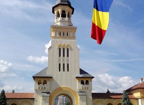 romania/alba/attraction/clopotul-unirii