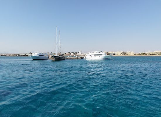 egypt/hurghada/dahar/attraction/shaab-eshta-kebir