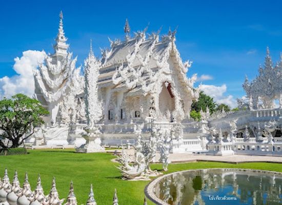 thailand/phi-pan-nam-range/attraction/wat-rong-khun-white-temple