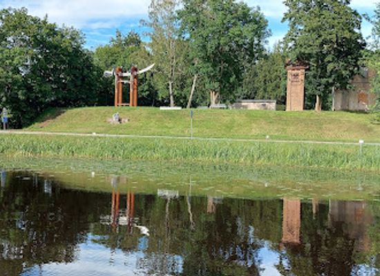 lithuania/panevezys/attraction/pramoginis-laivas