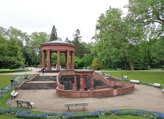 germany/taunus/attraction/elisabethenbrunnen