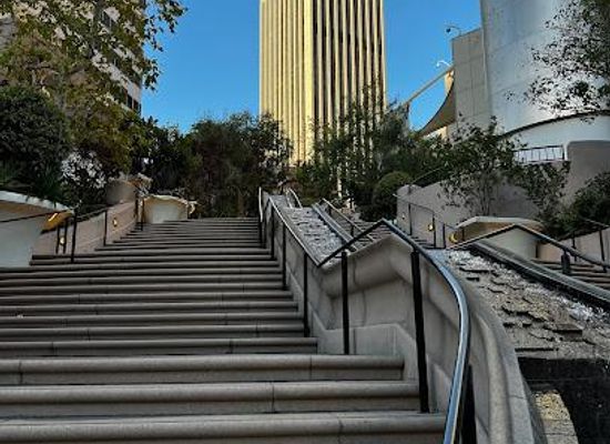 california/long-beach/attraction/library-steps-bunker-hill-steps