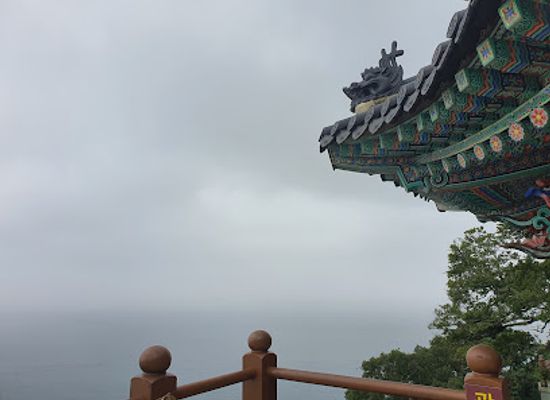 south-korea/hoseo-region/attraction/hyangiram-hermitage