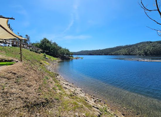 portugal/ribatejo/attraction/praia-fluvial-de-fontes