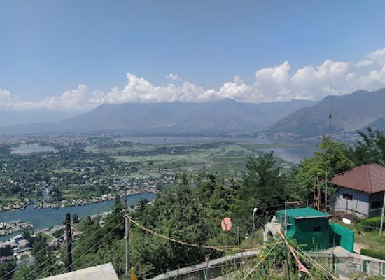india/kashmir-great-lakes/attraction/sri-shankaracharya-temple