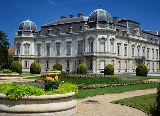 hungary/somogy/attraction/festetics-palace