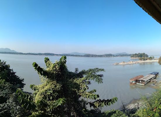 india/guwahati/attraction/shukreshwar-ghat-park
