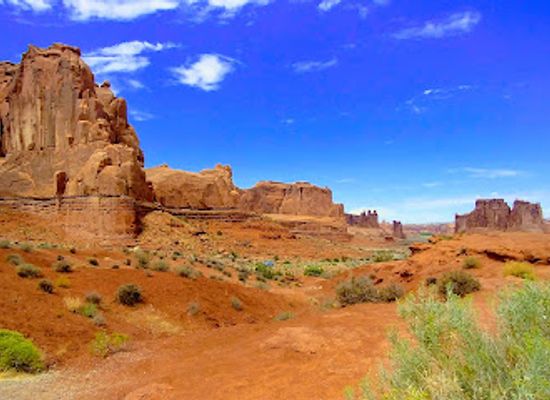 utah/canyonlands/attraction/la-sal-mountains-viewpoint