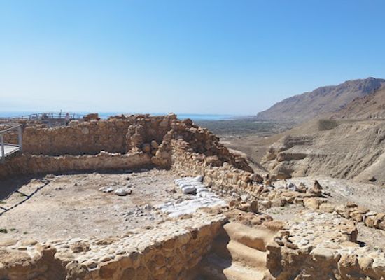 israel/judean-desert/attraction/qasr-el-yahud