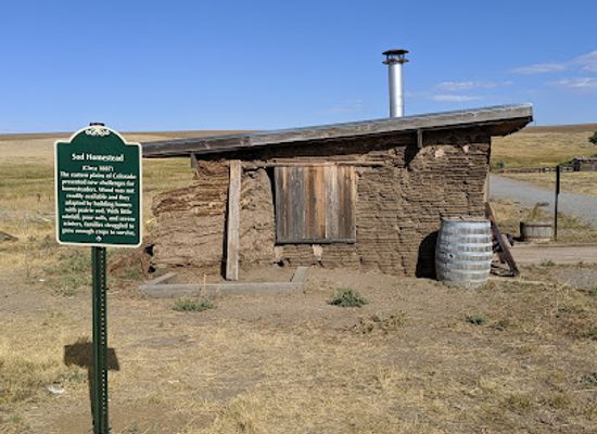 colorado/high-plains/attraction/plains-conservation-center-visitor-center
