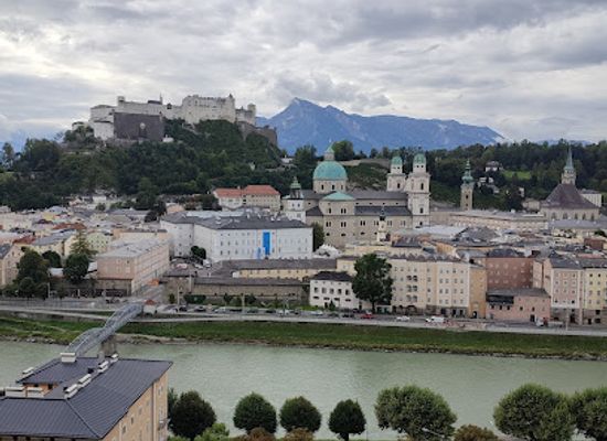 austria/flachgau/attraction/inneres-steintor