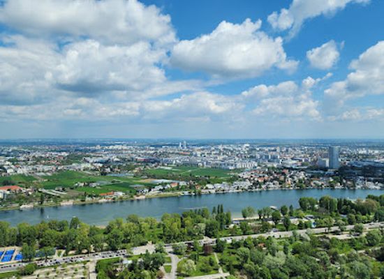 austria/vienna/donaustadt/attraction/donaupark