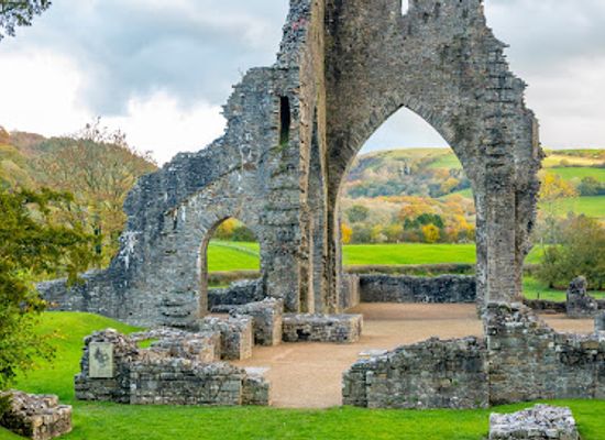 united-kingdom/dyfed/landmark/talley-abbey