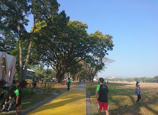 philippines/central-luzon/attraction/clark-parade-grounds