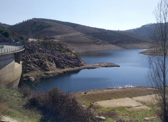 portugal/tras-os-montes/attraction/barragem-do-catapereiro