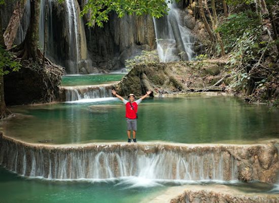 indonesia/pulau-moyo/attraction/air-terjun-mata-jitu