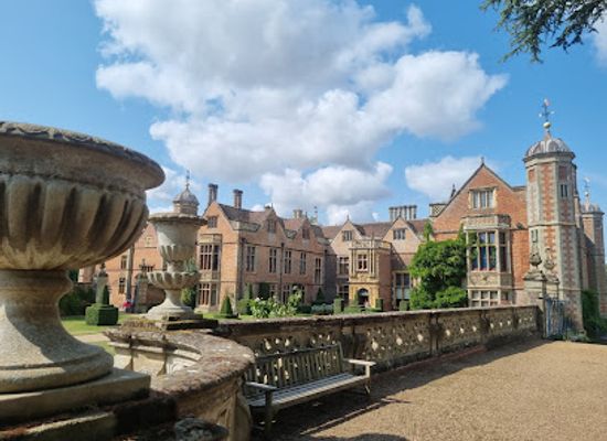 united-kingdom/warwickshire/attraction/charlecote-park