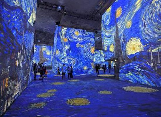 france/nimes/attraction/carrieres-des-lumieres