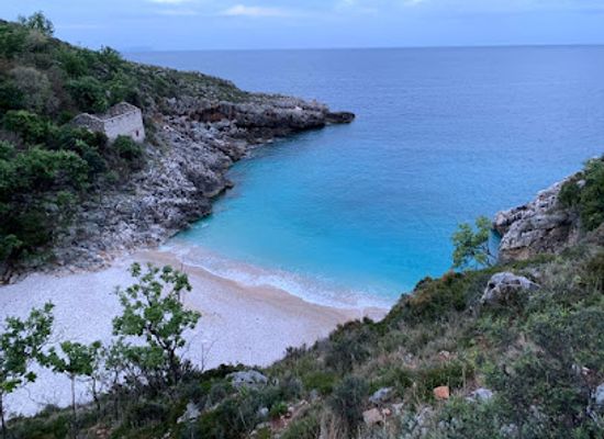 albania/mallakastra/attraction/sant-andreas-bay