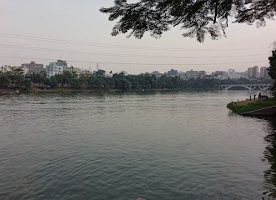 bangladesh/dhaka/attraction/lal-shiri-hatirjheel
