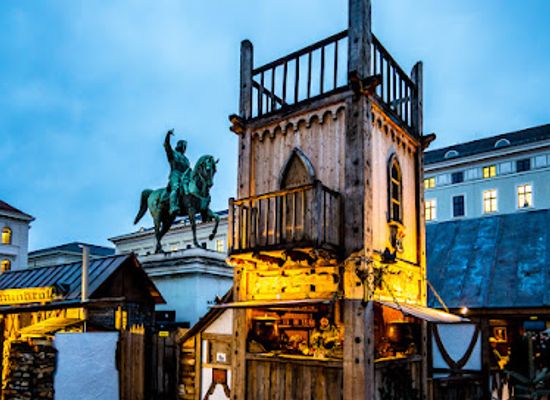 germany/munich/maxvorstadt/attraction/wittelsbacherplatz