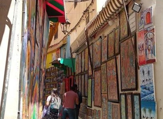 morocco/fes/attraction/rainbow-street-art