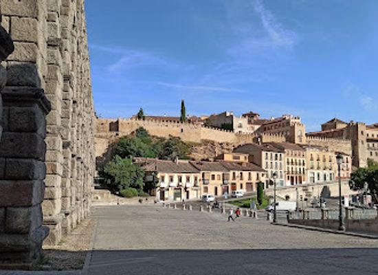 spain/segovia/attraction/casa-de-los-marqueses-de-lozoya