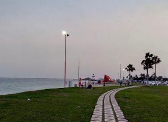 saudi-arabia/al-jubail/attraction/al-nakheel-beach
