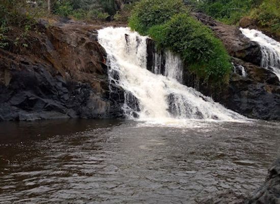equatorial-guinea/mbini/attraction/chutes-de-memve-ele