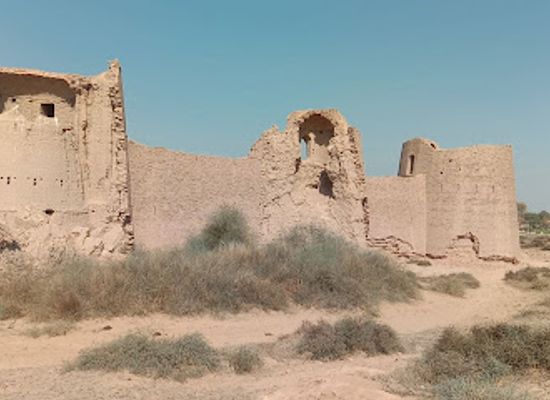 pakistan/cholistan-desert/attraction/meer-garh-fort-cholistan