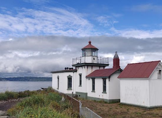 washington/western-washington/attraction/west-point-lighthouse