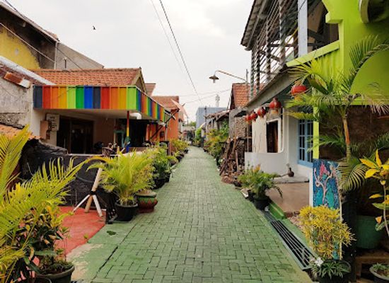 indonesia/semarang/old-town-semarang/attraction/kampung-batik-gedong-semarang