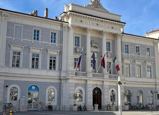 slovenia/piran/attraction/tourist-information-center-piran