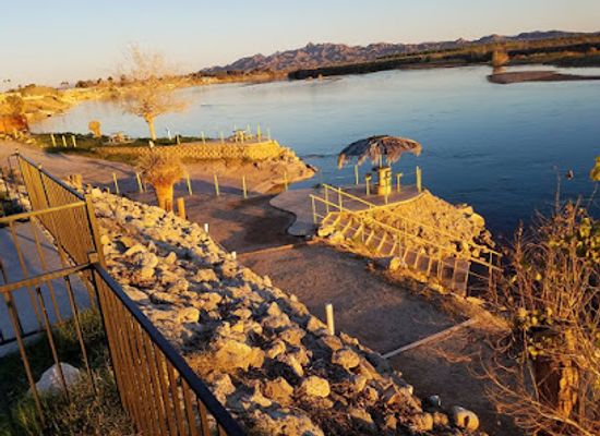 california/colorado-desert/attraction/hidden-beaches-resort